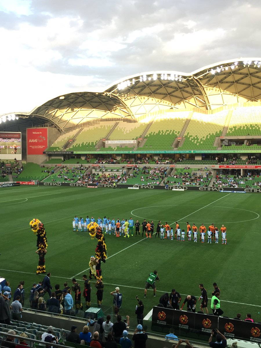YatseaLi's tweet photo. Hosting SAP Corporate Suite of A-League game for #SAPBusinessOne Partner-CitySoft&our customers. Mel City vs Brasbine. #growthislive. https://t.co/Rvdz2aGgYa