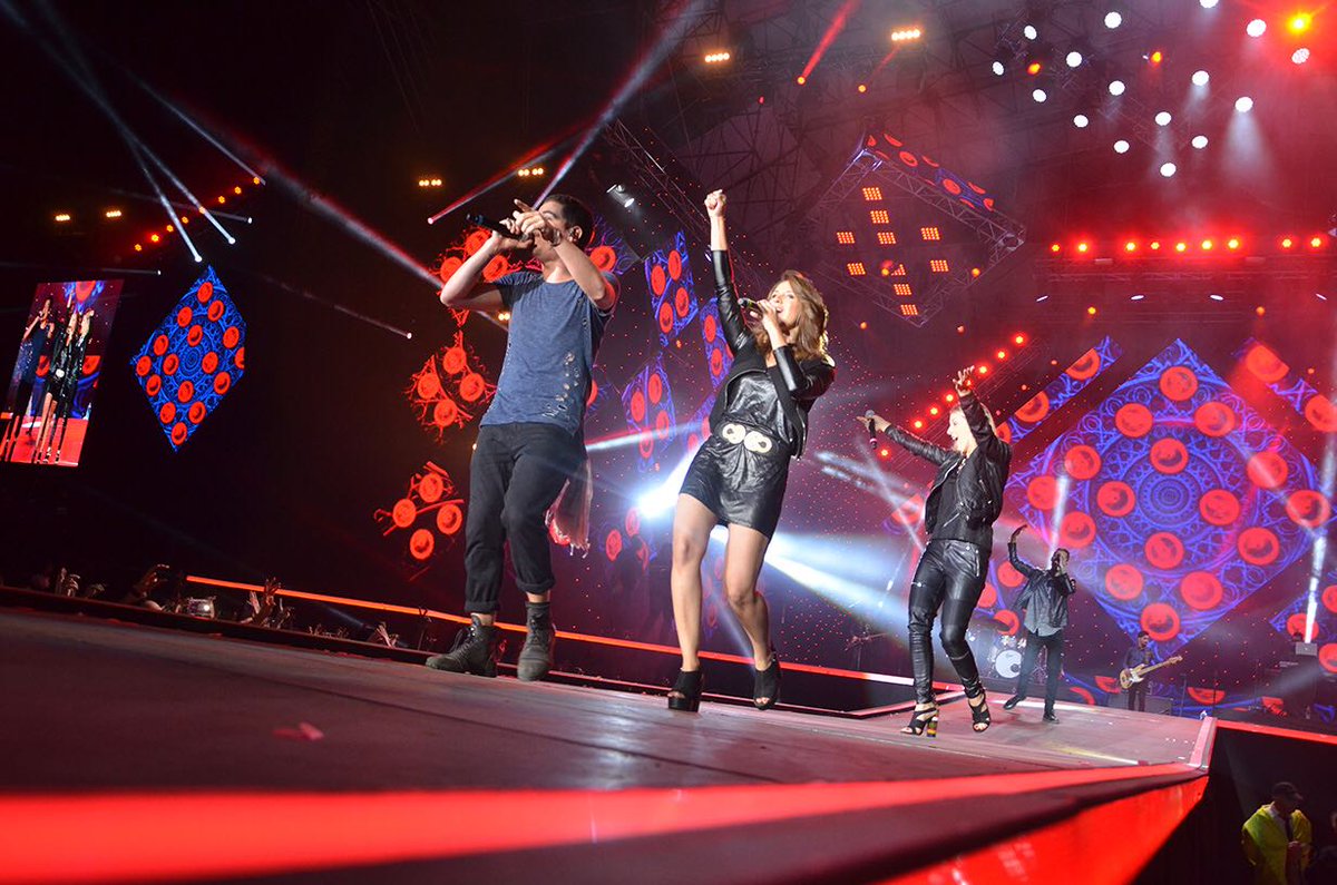 FiestaIndep's tweet photo. Nostalgia pura! @kudai vuelve a los escenario con sus grandes éxitos en la Fiesta de la Independencia https://t.co/lCap9bdntf #TalcaSeMeueve https://t.co/tq4q7JyOwO