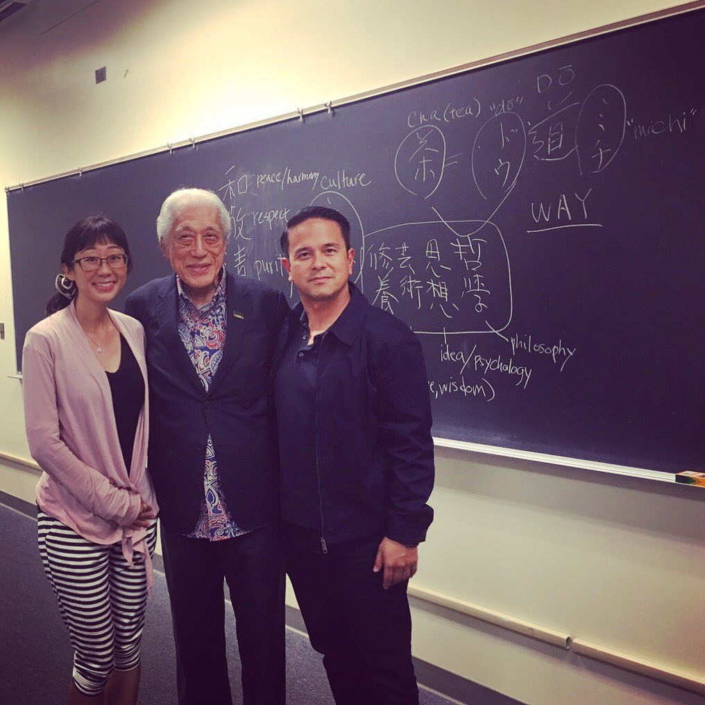 Quali-tea afternoon with a tea master &amp; <a href="/trulyjoannies/">Joannie</a>. Fun &amp; insighful. bit.ly/2kZh6k7