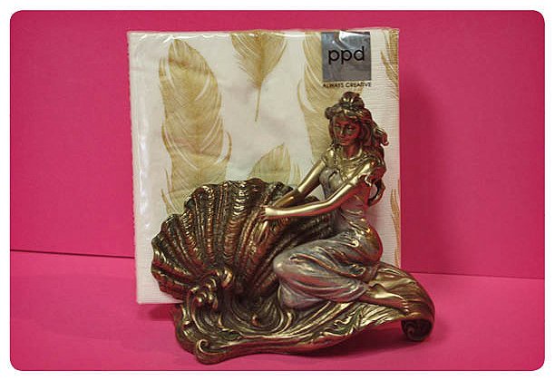 Buchanst's tweet photo. #WomanandShell on a #Wave #figurine by #Veronesedesign, & also #PPD #napkins. #VancouverBC #RichmondBC #Kerrisdale https://t.co/bGD10jc1WM