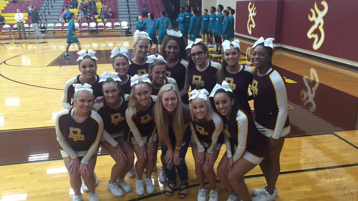 BrennerTiffany's tweet photo. So weird being in the stands today but I love them all so much!! 💖❤️ https://t.co/f7yYgy5dOv