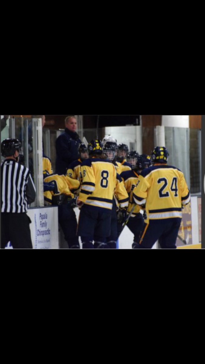 Joeypatterson18's tweet photo. @AdamGroat22 Happy birthday to the best partner a guy could ask for #PartnerLove #BearsHawkey #FajitaBoyz 🥑 https://t.co/62uyCXqFdd