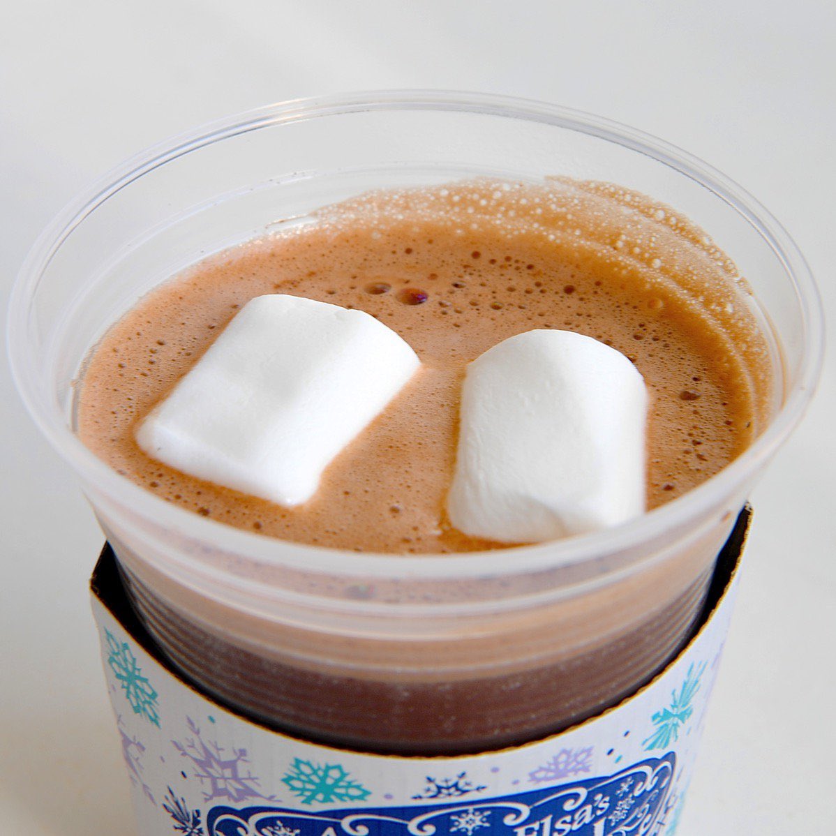 Mezzomikiのディズニーブログ スーベニアスプーン付き 東京ディズニーランド アナとエルサのフローズンファンタジー17 ホットチョコレートドリンク 詳しくは T Co Rr0v7bigdf