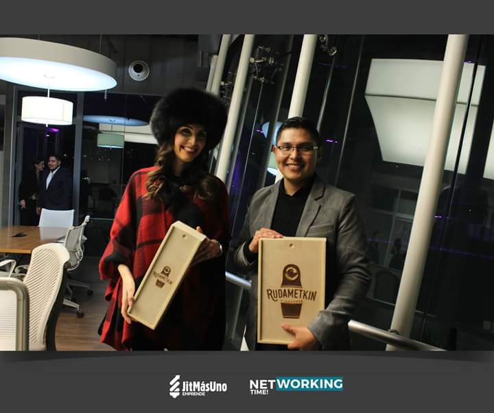 ideaemprende's tweet photo. Muchas gracias a @CajasRudametkin  por acompañarnos en nuestra edición de enero #NetworkingTime #TijuanaNosUne #IdeaEmprende #Marcas #Local https://t.co/kvgHdvMKGr
