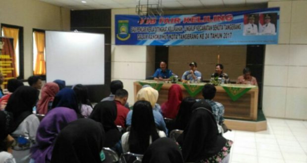 arvi_tangerang's tweet photo. Arief Sampaikan Hadist Qudsi ke Peserta Job Fair Keliling
https://t.co/kBny3zfk55
#TANGERANG #BREAKING @DaerahTangerang https://t.co/pJzPxZXEAw
