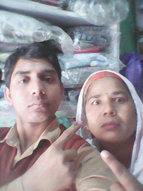 nesusd's tweet image. #uppolls first vote then any work.