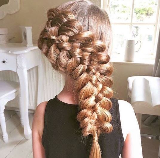 SalonServicesUK's tweet photo. The wonderful @sweetheartshair wows us again with this amazing #5strandbraid 😍 Have you given a 5 strand #braid a try? We'd love to see! https://t.co/cWD91Y7xIZ