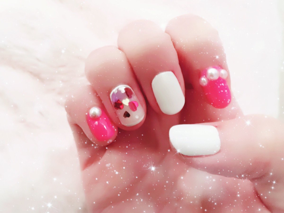 ハートホロネイル