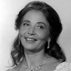 today_classical's tweet photo. #Today in 1937 Birth of #soprano Catherine #Gayer in Los Angeles. #MusicHistory #classicalmusic https://t.co/hSBqizP4AA
