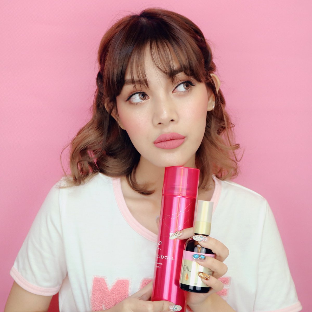 Khumkhundreamer's tweet photo. Lucido-L hair spray ตัวล๊อคลอน ลอนโครตนุ่ม ไม่แตก ไม่กรอบ อยู่ทรงถึงแม้อากาศชื้น. argan oil ใส่ก่อนหนีบลอน ทำให้ลอนเด้ง #HowtoPerfect https://t.co/LZQugh5fse