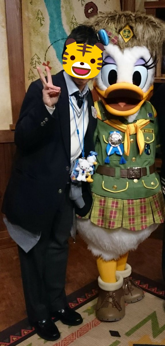 Shibacchyo 陸 9 15 10 4 海 9 9 10 5in 男が制服ディズニーなんて って思ってる人に伝えたい 制服ディズニーだからこそ出来る特別な写真や感情があるってことを Tokyodisneyland ディズニー 制服ディズニー ディズニー男子 男子 実は 大学生