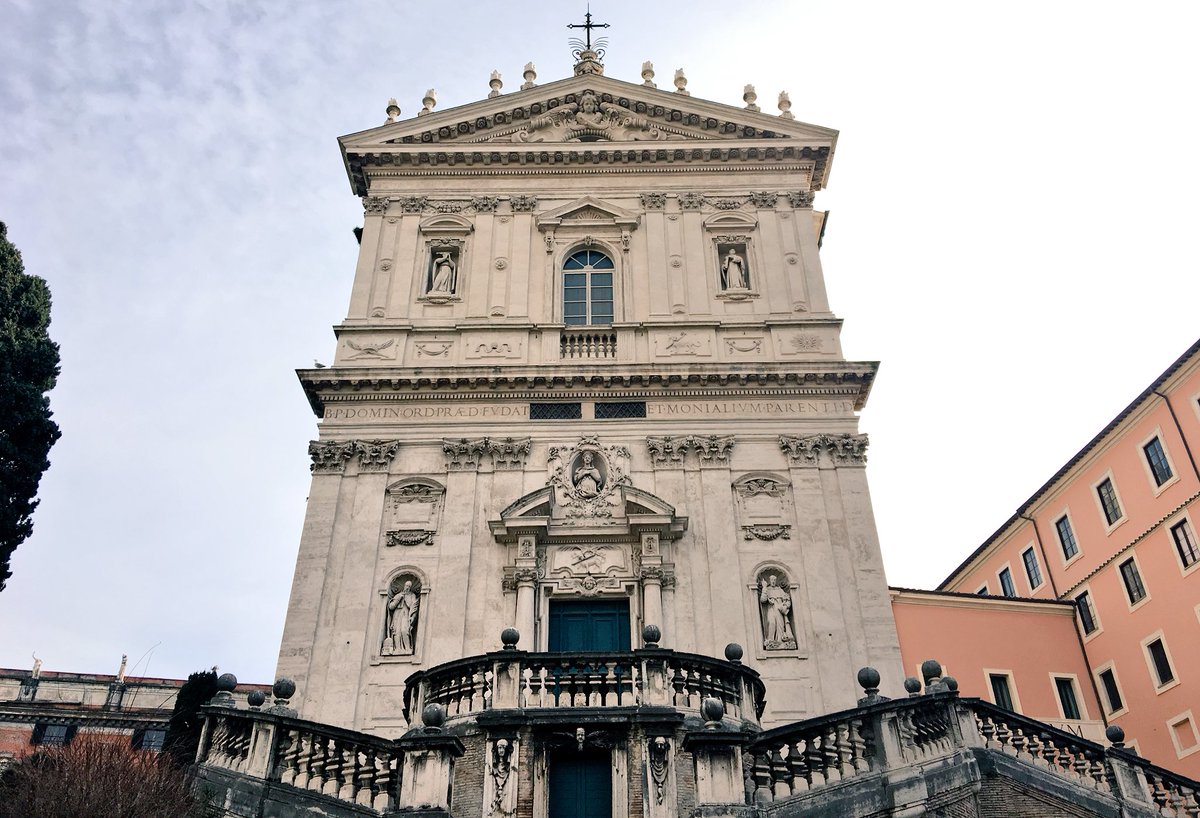 Una passeggiata esclusiva con <a href="/MastercardIT/">MastercardIT</a> nel #RioneMonti, il quartiere più antico di Roma! #PricelessCities #PricelessRome