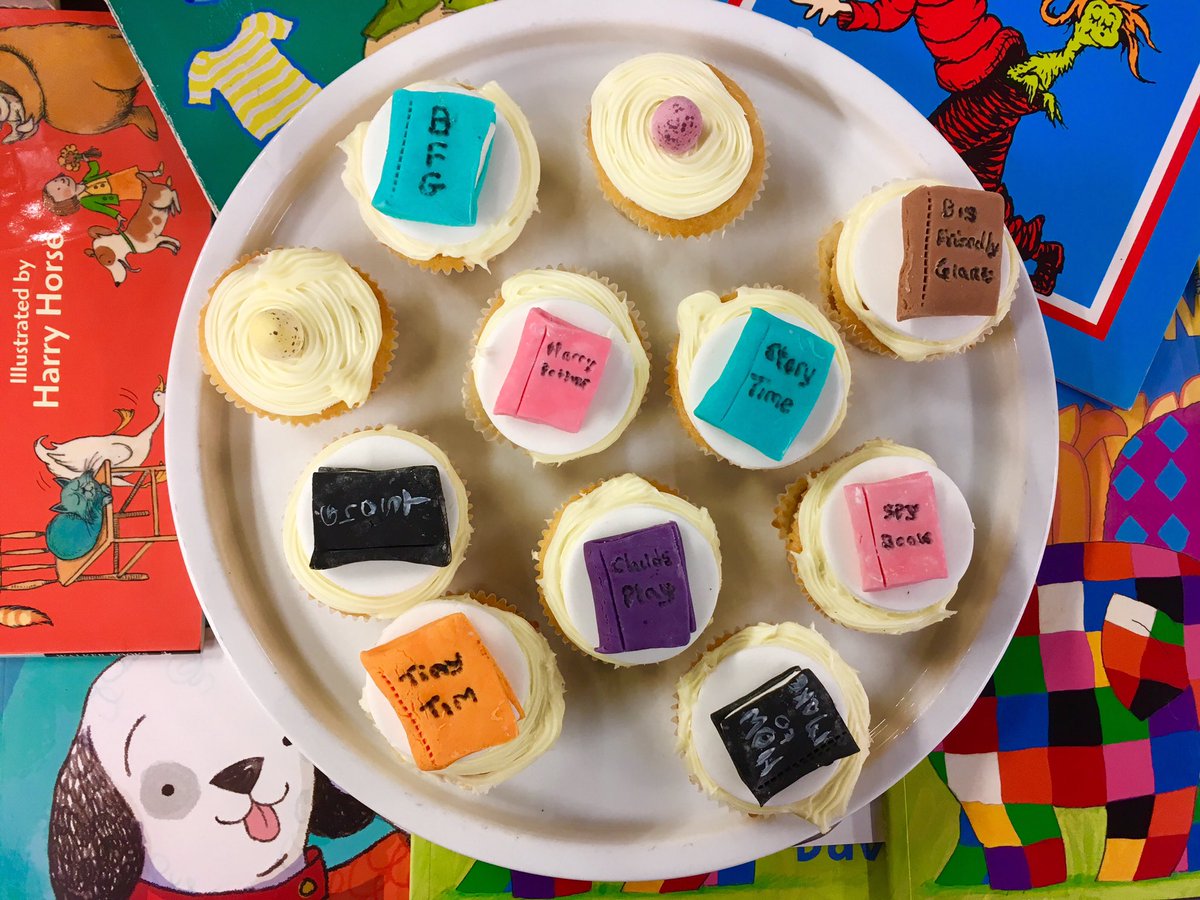 We have book themed cupcakes at our @LDNChildBkSwap - opening at 11, come down and have a taste 🎂@Royal_Greenwich