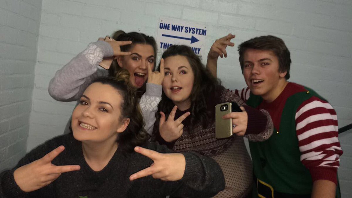 nicole_boyles's tweet photo. Happy Birthday darling girl @kelsryyan !! Loves ya lots ❤️ hope you had a good night and enjoy today/tonight !!! #18rocks ❤️ xxxxx https://t.co/13MURUeAXA