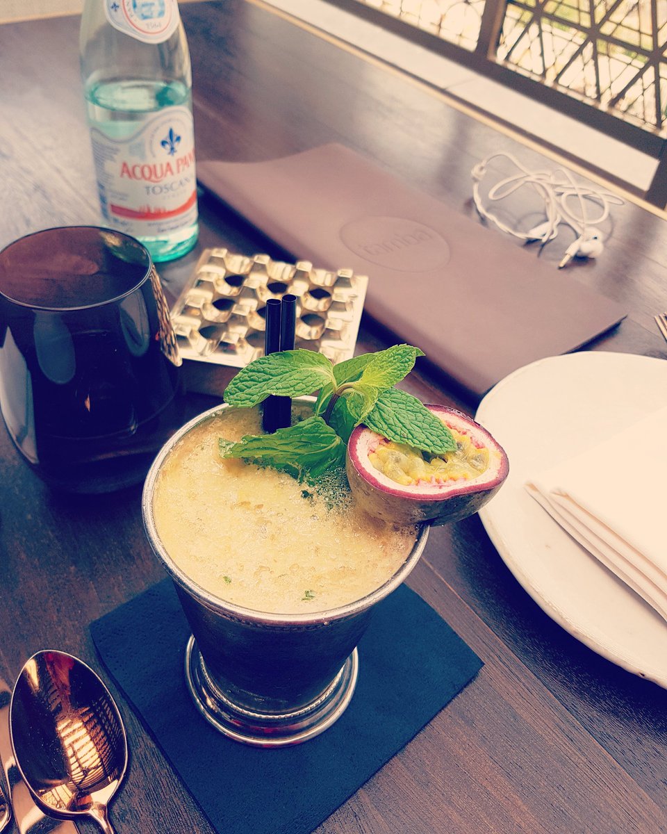 UAE_Blogger_'s tweet photo. Kicking off food tasting session at Tamba 📷🍴#Tamba https://t.co/feqwuQ1O5c