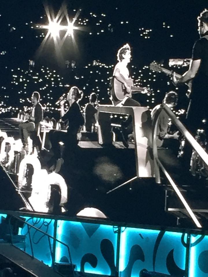 jenguin19's tweet photo. In honour of my 2 year anniversary of #OTRA2015 in Brissie ..... https://t.co/6x019GNldf