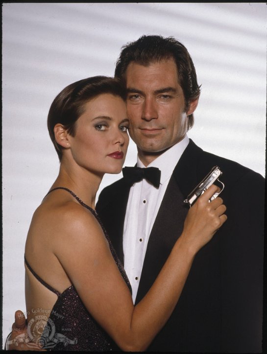 Happy birthday Carey Lowell! [LICENCE TO KILL - 1989] 