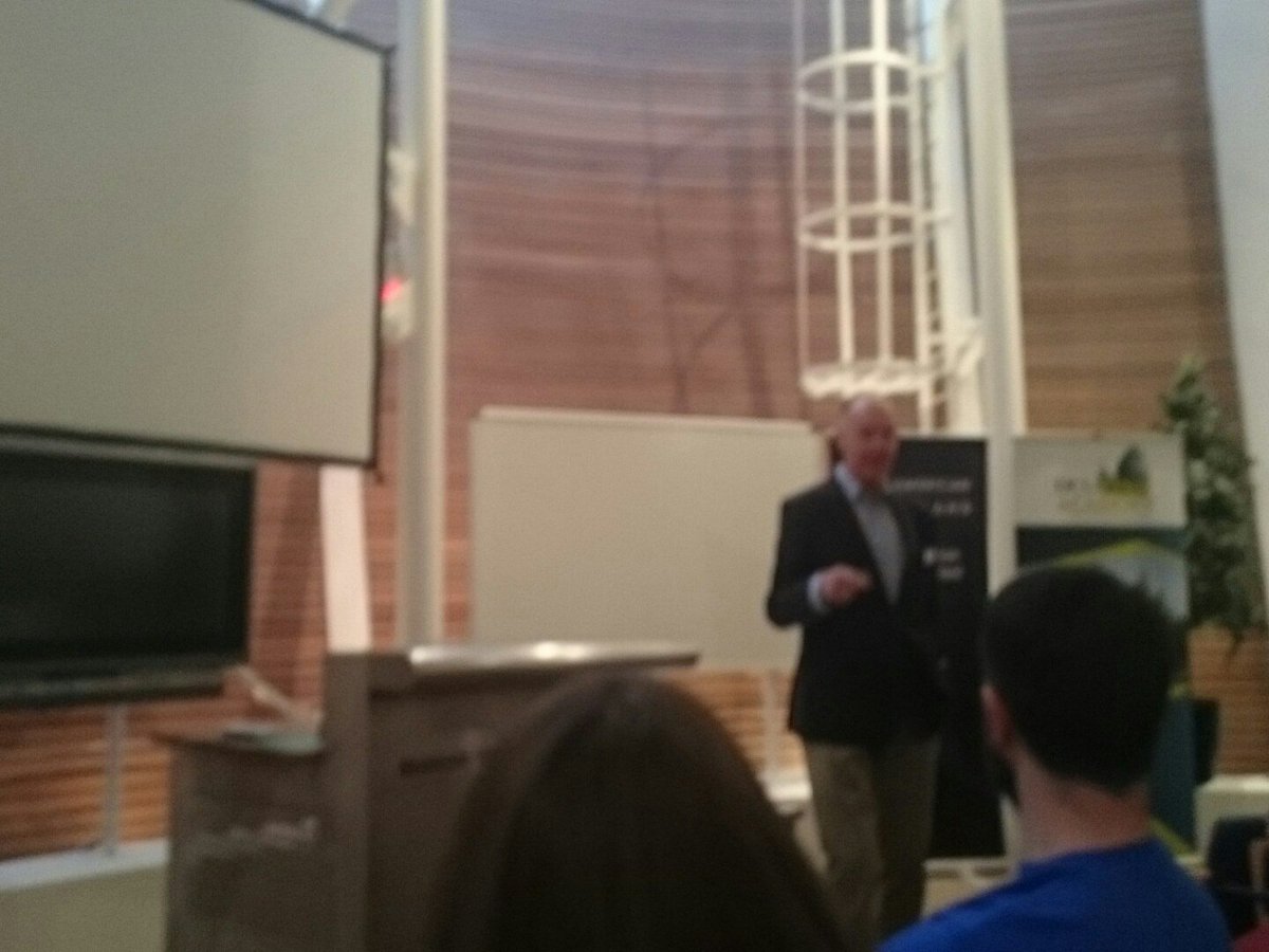 Just about to see best practice on  pitching <a href="/eimajak/">Jamie AK</a> @amchamkatie @amchamhackers <a href="/world/">WORLD</a>-famous talent <a href="/irlinyourpocket/">IrelandinYourPocket</a>