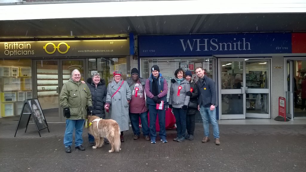 At Harborne Farmers' Market this morning with <a href="/Michael_Thawe/">Michael Thawe</a> <a href="/Harborne_Jayne/">Jayne Francis</a> <a href="/QuintonLabour/">Quinton Labour Party</a> talking to our residents