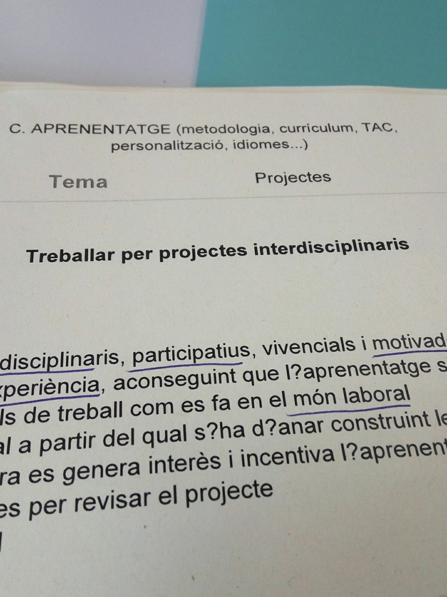 joancampderros's tweet photo. Treballar per Projectes...HOT TOPIC! #grup30 #MaristesInnova https://t.co/qHBXDAAmno