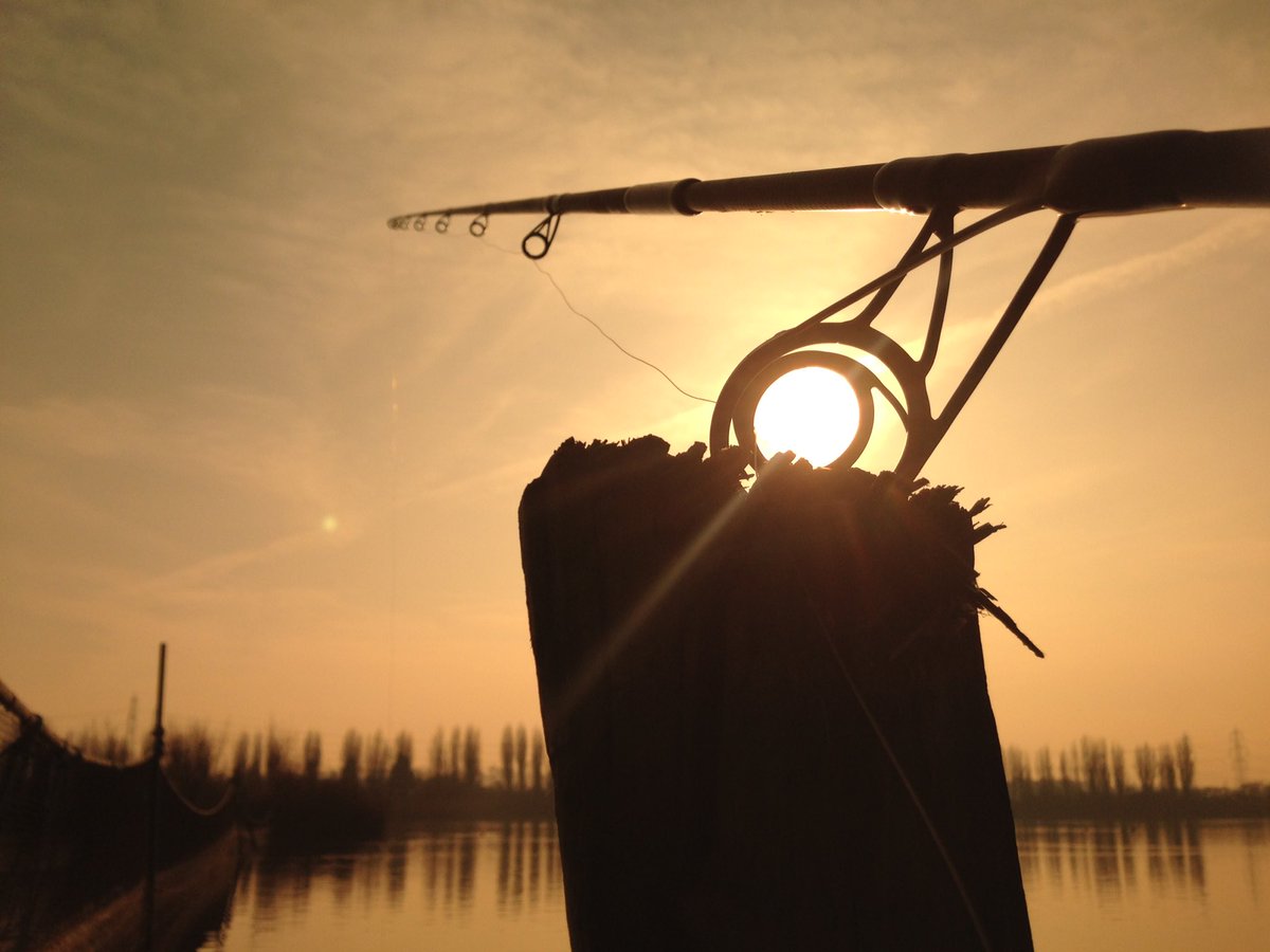 My line goes through these as easy as the Sun light #MicroWave#AmericanTackle#XcelBaits#Spomb#HarrisonRods