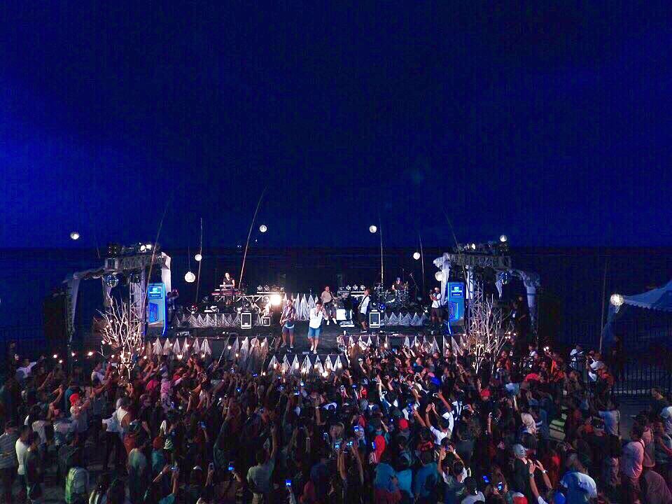 Keseruan Konser <a href="/NOAH_ID/">NOAH</a> di Gili hari ini bisa kamu nikmati di youtube.com/musicastudios