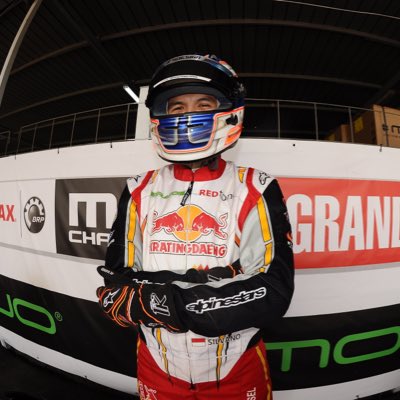 silvanochris's tweet photo. #NewProfilePic https://t.co/jOaFiqoT4u