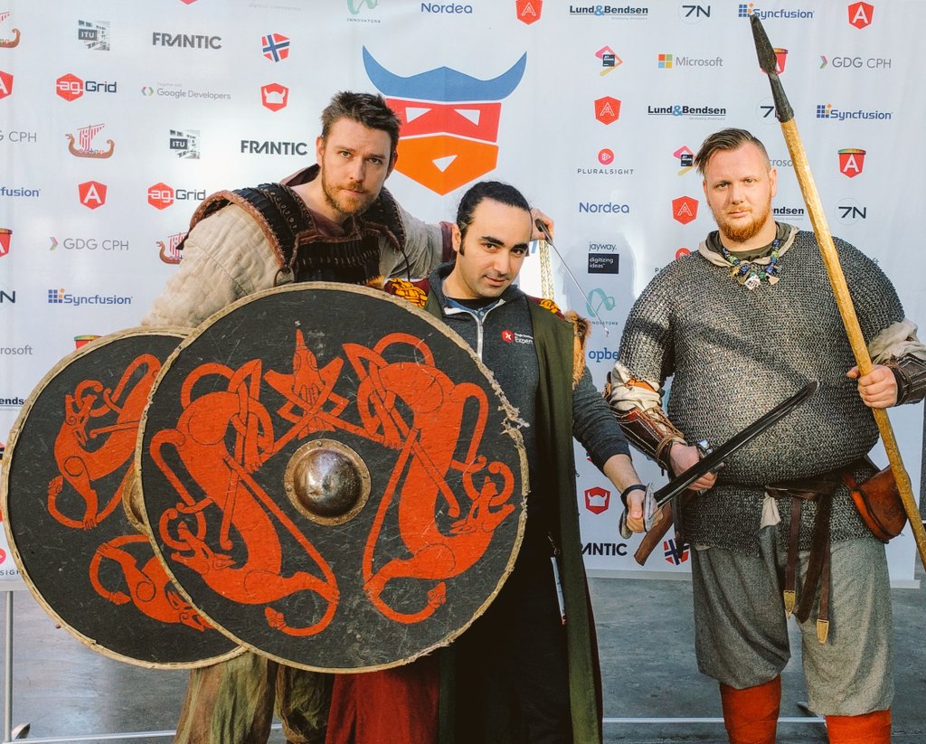 manekinekko's tweet image. Guys!! Remember #ItsJustAngular