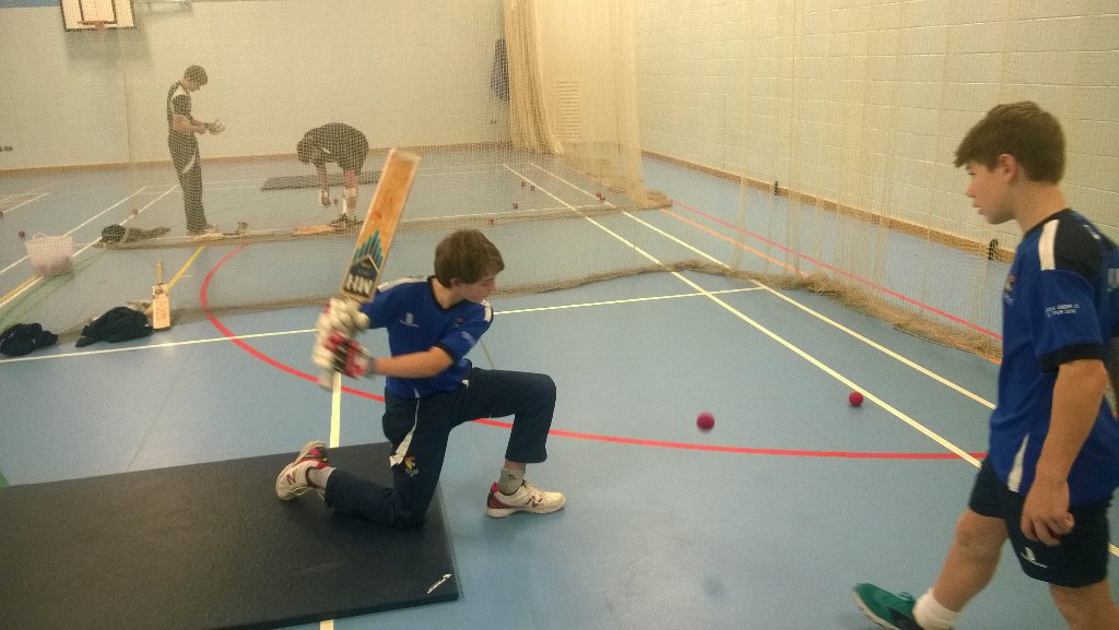 NorfolkCricket's tweet photo. Sweep options at this mornings COE  session #paddle #reverse #slog https://t.co/bvmr1xqQuK