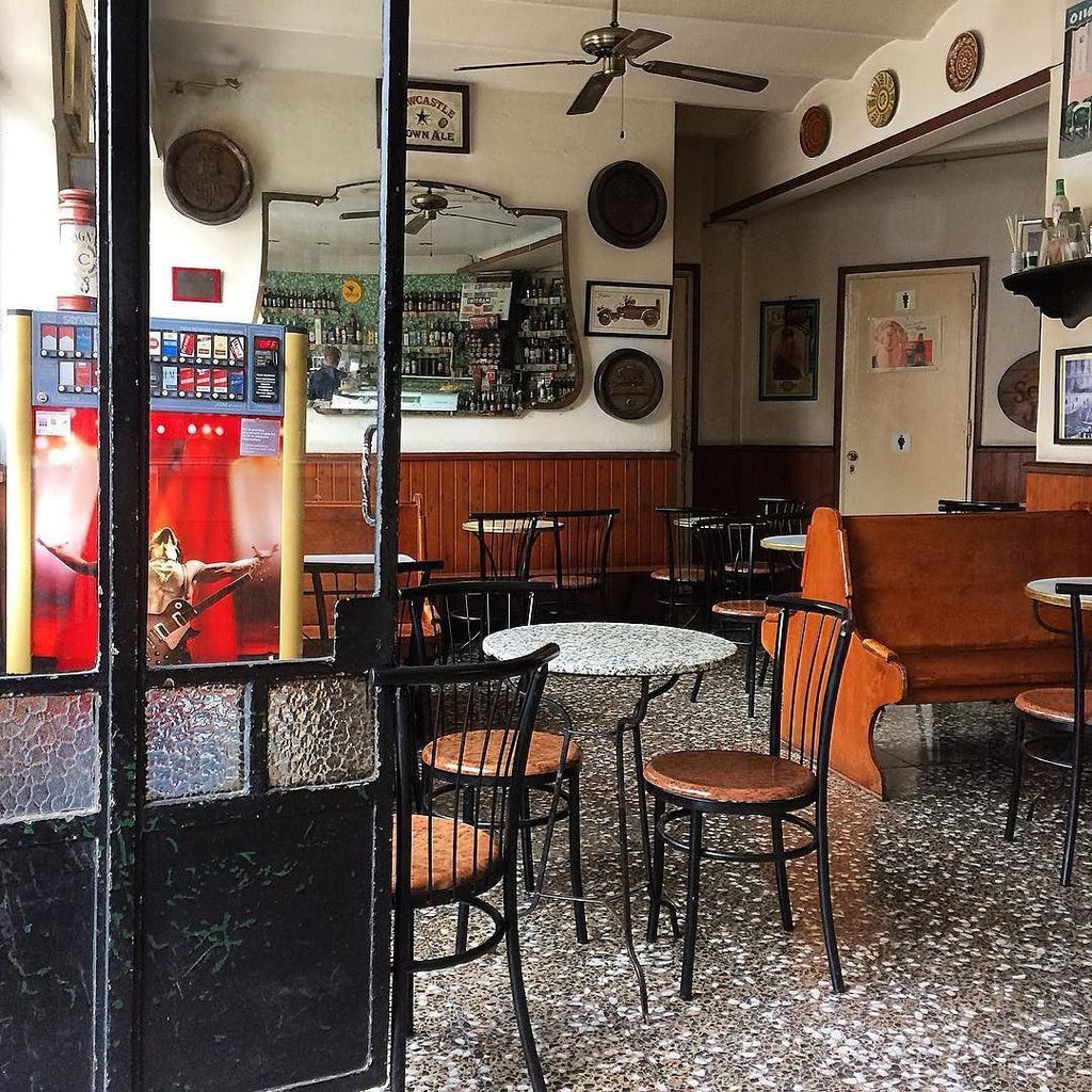 bcnbares's tweet photo. Bar Olle #bcnbares #baresbcn #bares #bar #vermut #aperitivo #tapas #bcntapas #tapasbcn #barolle #olle #foodie #comi… https://t.co/k5zXG0GWtn