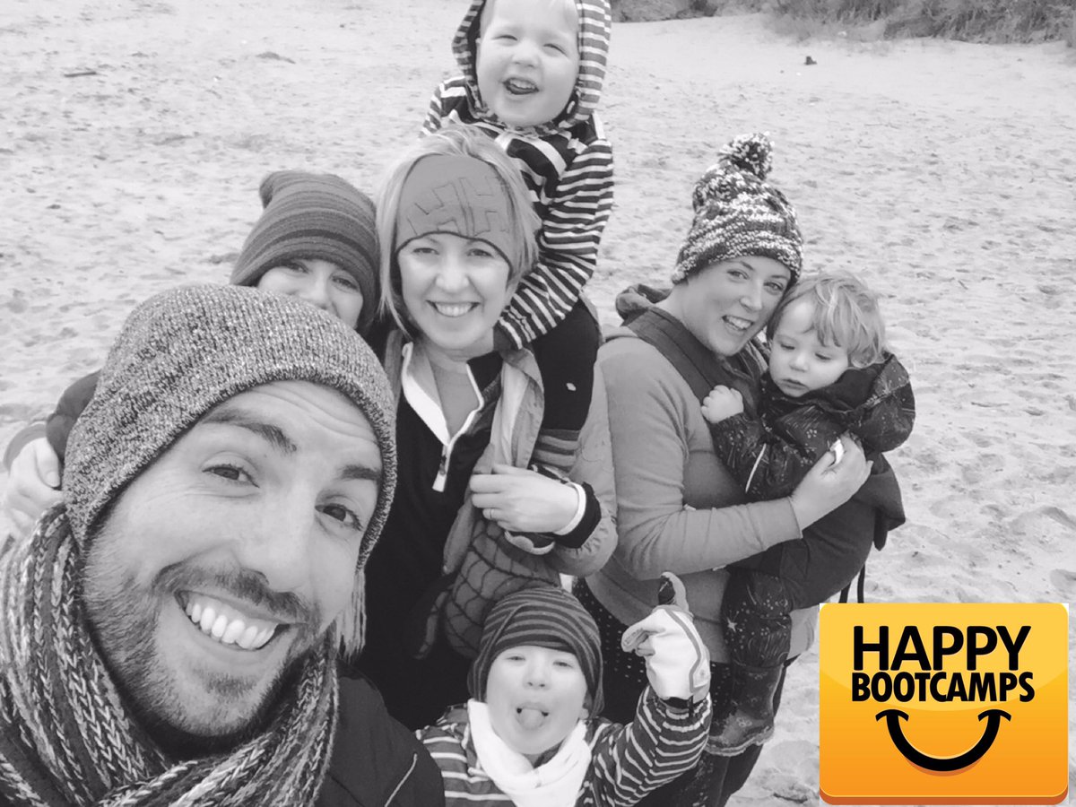 ItsMikeBalsamo's tweet photo. Great (But Freezing) Bootcamp with the ladies and kiddies this morning. Weather doesn't stop us working out! ❄️💪🏃❄️
#Swansea #Fitness https://t.co/ex13ygRCKt