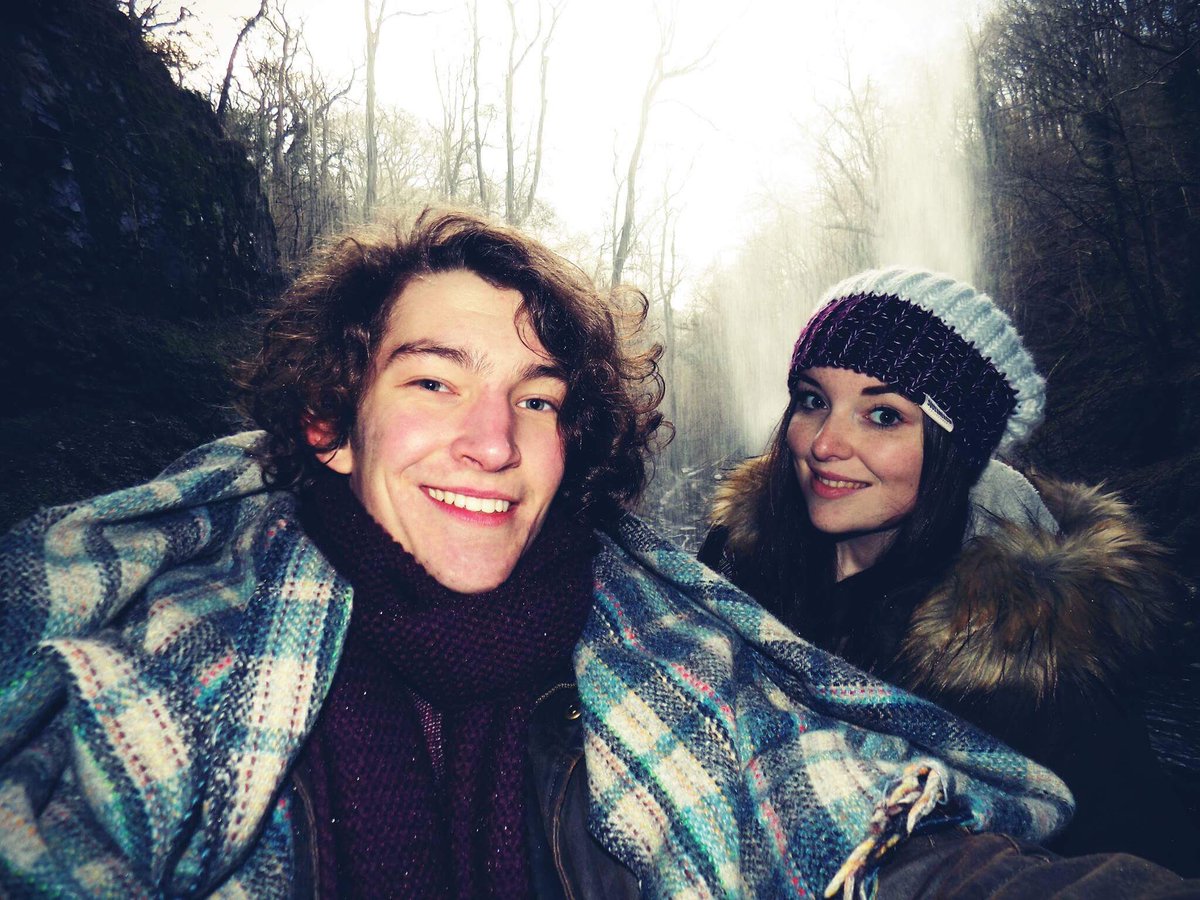 only_reign's tweet photo. An afternoon walk to the beautiful Sgwd Henrhyd Waterfalls for some songwriting inspiration!๐ค๐ธ #waterfalls #welsh #songwriters #onlythereign https://t.co/gKiSeCEL9E
