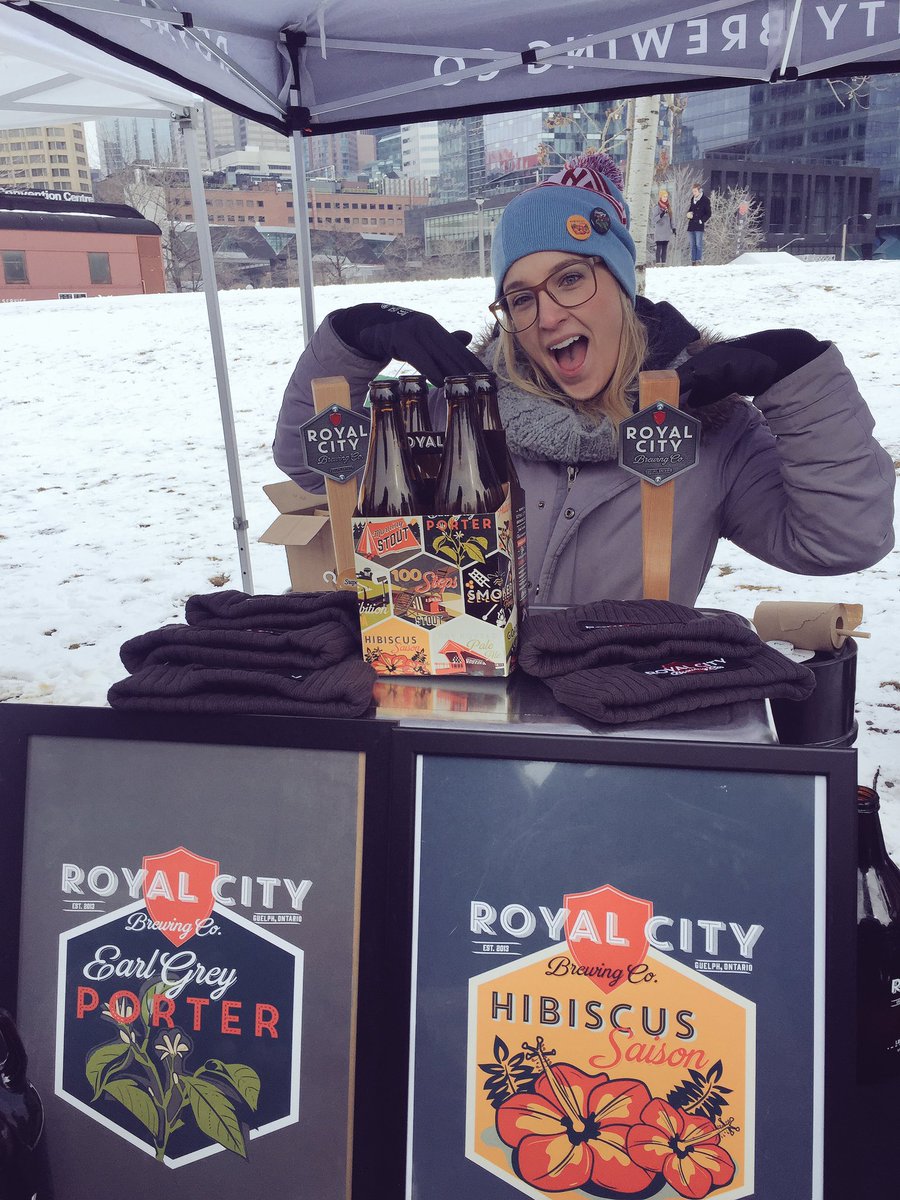 BeerGirlCA's tweet photo. Of course, @RoyalCityAvery having a blast in the cold @RoyalCityBrew #RHCBF https://t.co/b4AZEFezUb