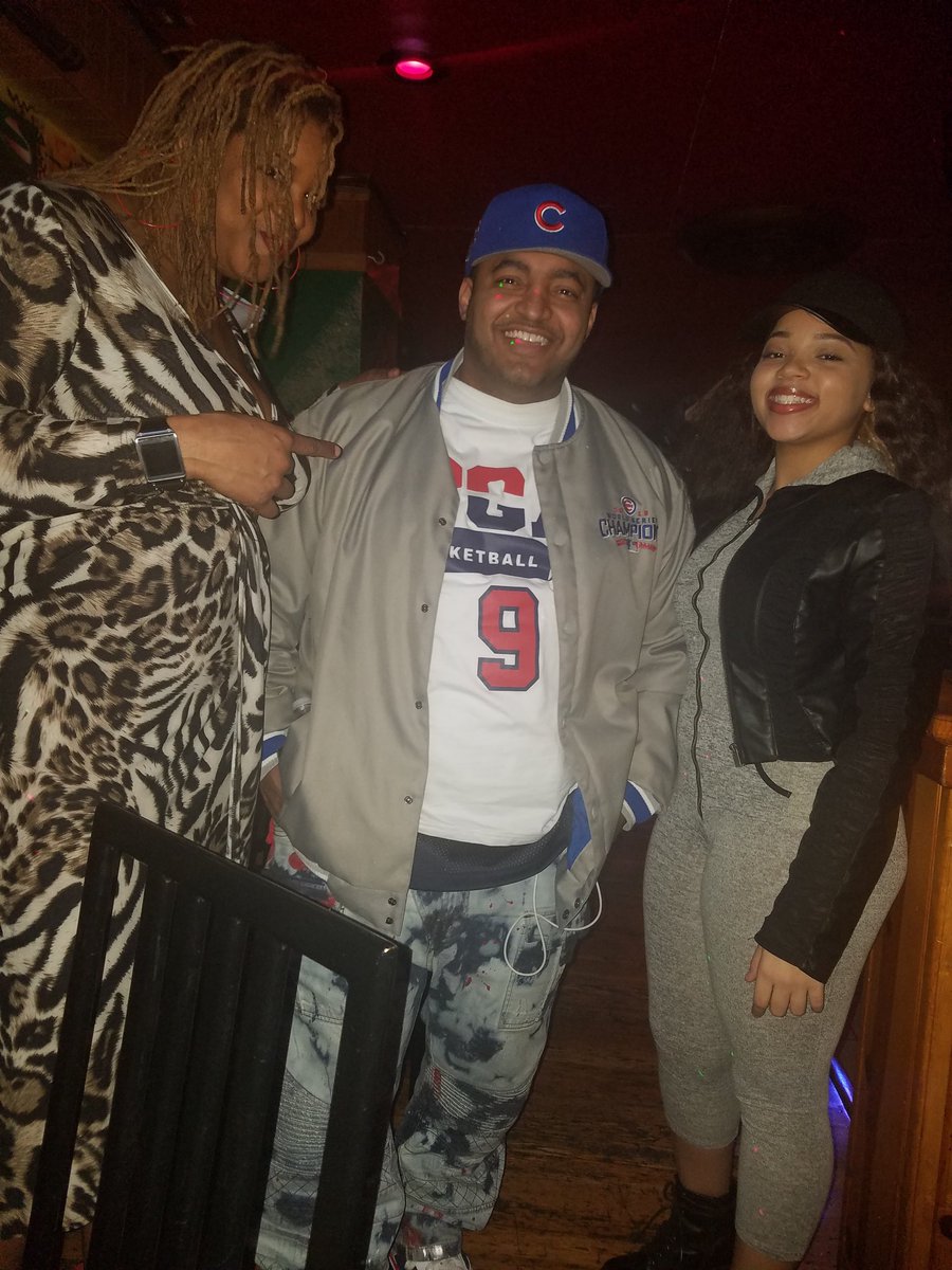 Inta_Tain's tweet photo. @hostseandale always got me rolling! He too silly all the time! Duck & bae THX 4 coming ❤❤ yall! My #PrincessofChicago @Official_Keyani 😍😍😍 https://t.co/JcoNQUfJtV