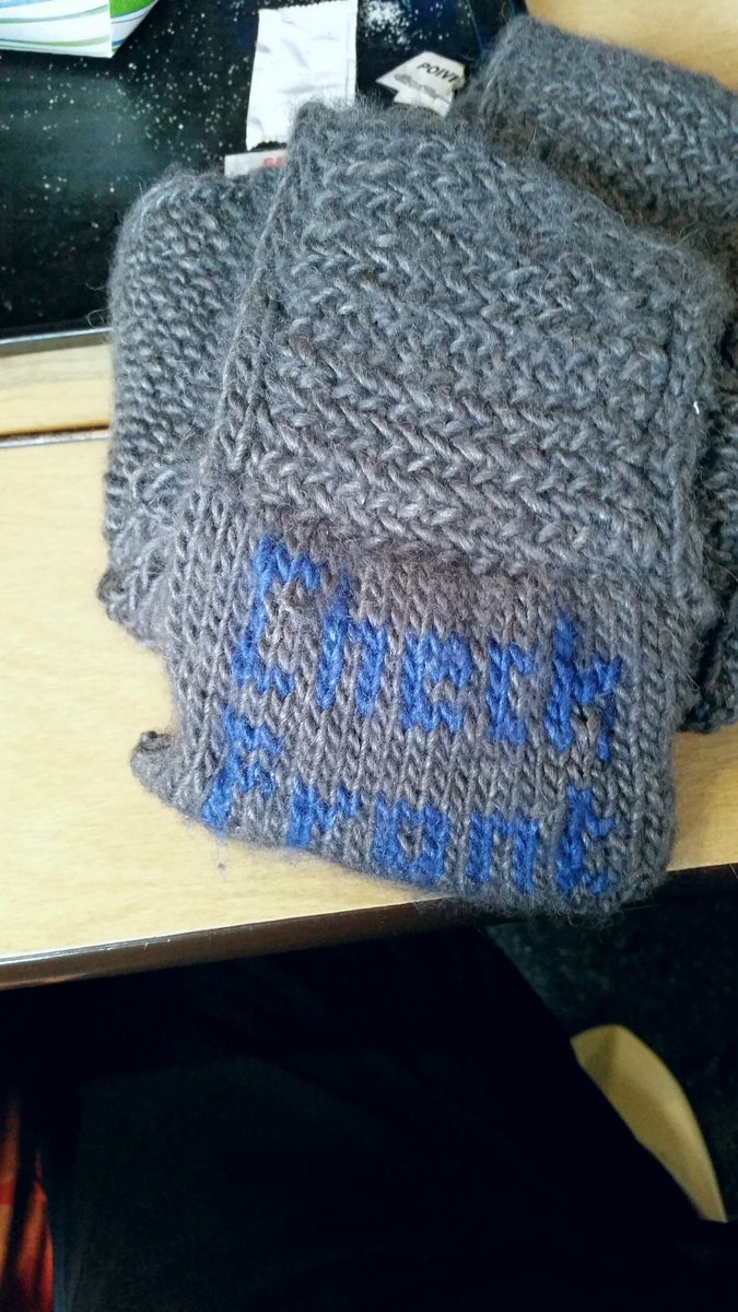 icomeau's tweet photo. My wife took up knitting this year. First project was a #Checkfront scarf. Came in handy today skiing. https://t.co/N2cvyfLAvh