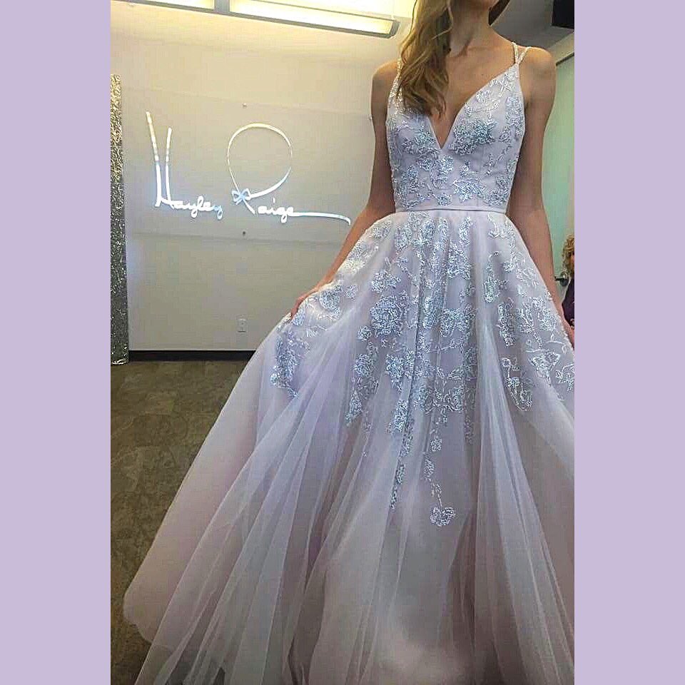 Our newest FEATURE DRESS "Marni" by <a href="/misshayleypaige/">Hayley Paige</a> 🦄✨💜 Check out our #DYFblog for more details