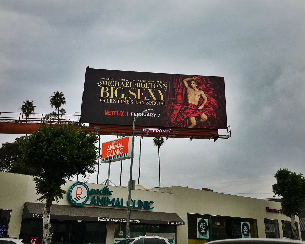 thelonelyisland's tweet photo. Thank you @netflix for da support! #LegalizeBeingHellaSexy https://t.co/PQYAQK1Ydj