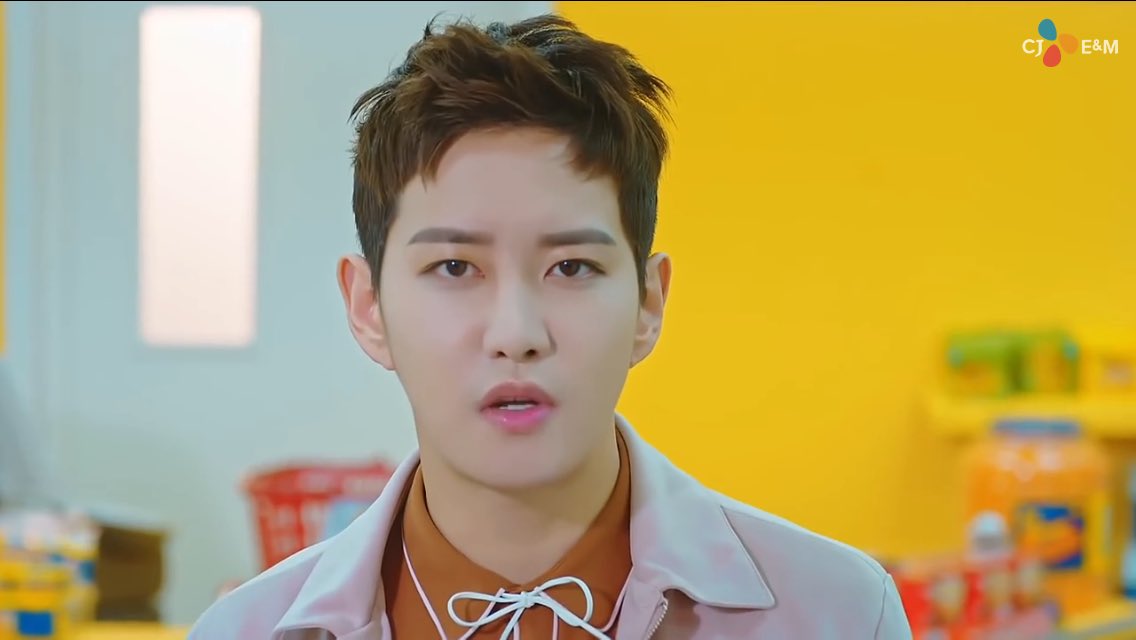 ExoDk_'s tweet photo. ¿Alguien con buen corazón que me diga quién es? :vvvv https://t.co/NCOV2IjE0w