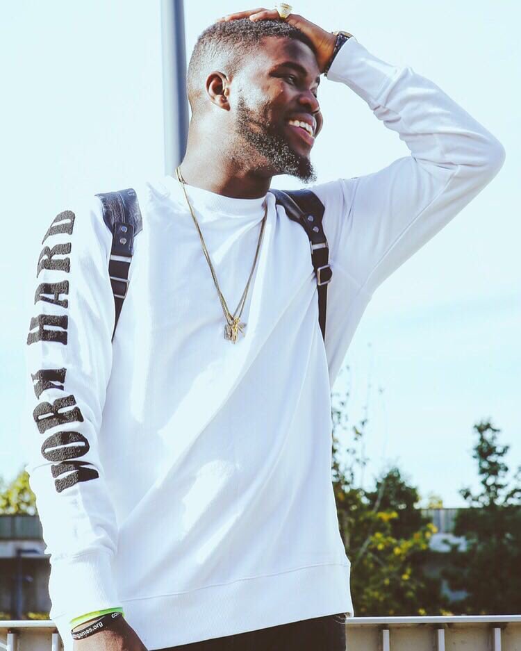 mrmontgomery_'s tweet image. Catch me interviewing @RaysMuzik 8-10 PM playing the best in UK Afrobeats. #Afrochop @ReprezentEssex essex.reprezent.org.uk