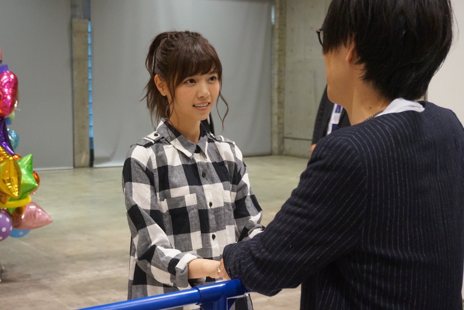 乃木坂 握手 乃木坂46全国握手会でサプライズ連発、12thシングル＆2周年横