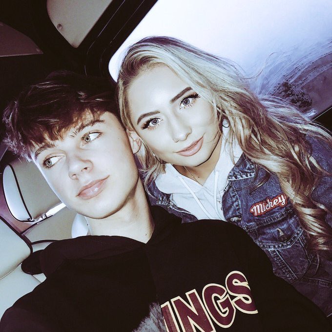 _2009Chloe_'s tweet photo. Why do I think you both look so cute together!? @Harvey @imSaffronBarker #Haffron or #Sarvey 😂😂❤️❤️ https://t.co/eOV67SpXm1