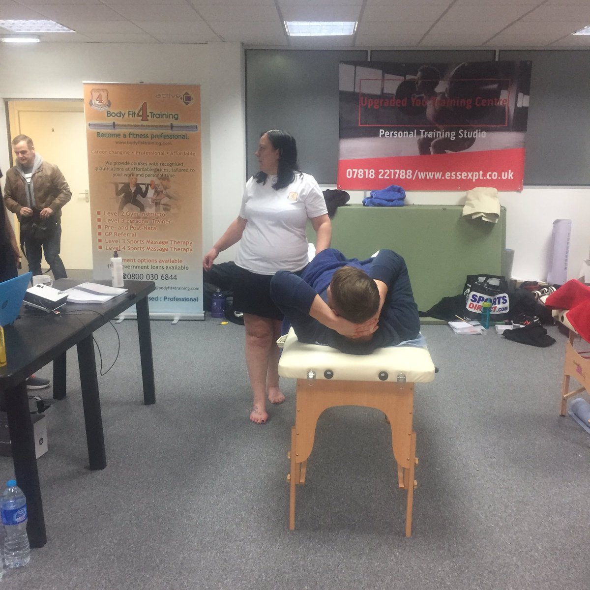 bf4tuk's tweet photo. @bf4tuk #sportsmassage level 3 Active IQ sports massage courses taking on new learners for 2017!! https://t.co/7yB8OSw9sS https://t.co/sXAJFA4gqo