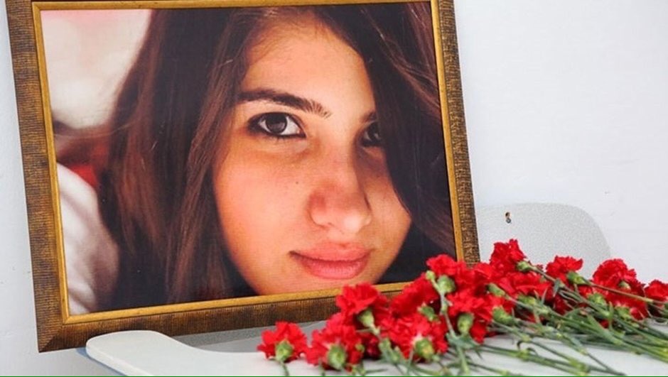 CandanYceer's tweet photo. Unutmadık,unutmayacağız...
#ÖzgecanAslan https://t.co/AJKE0pvA7Q