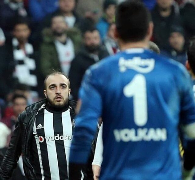 barannnnY's tweet photo. Başka bir şehirde karşılaşırmışız dostça ayrılalım belki selamlaşırız https://t.co/sOYGbUaOOG
