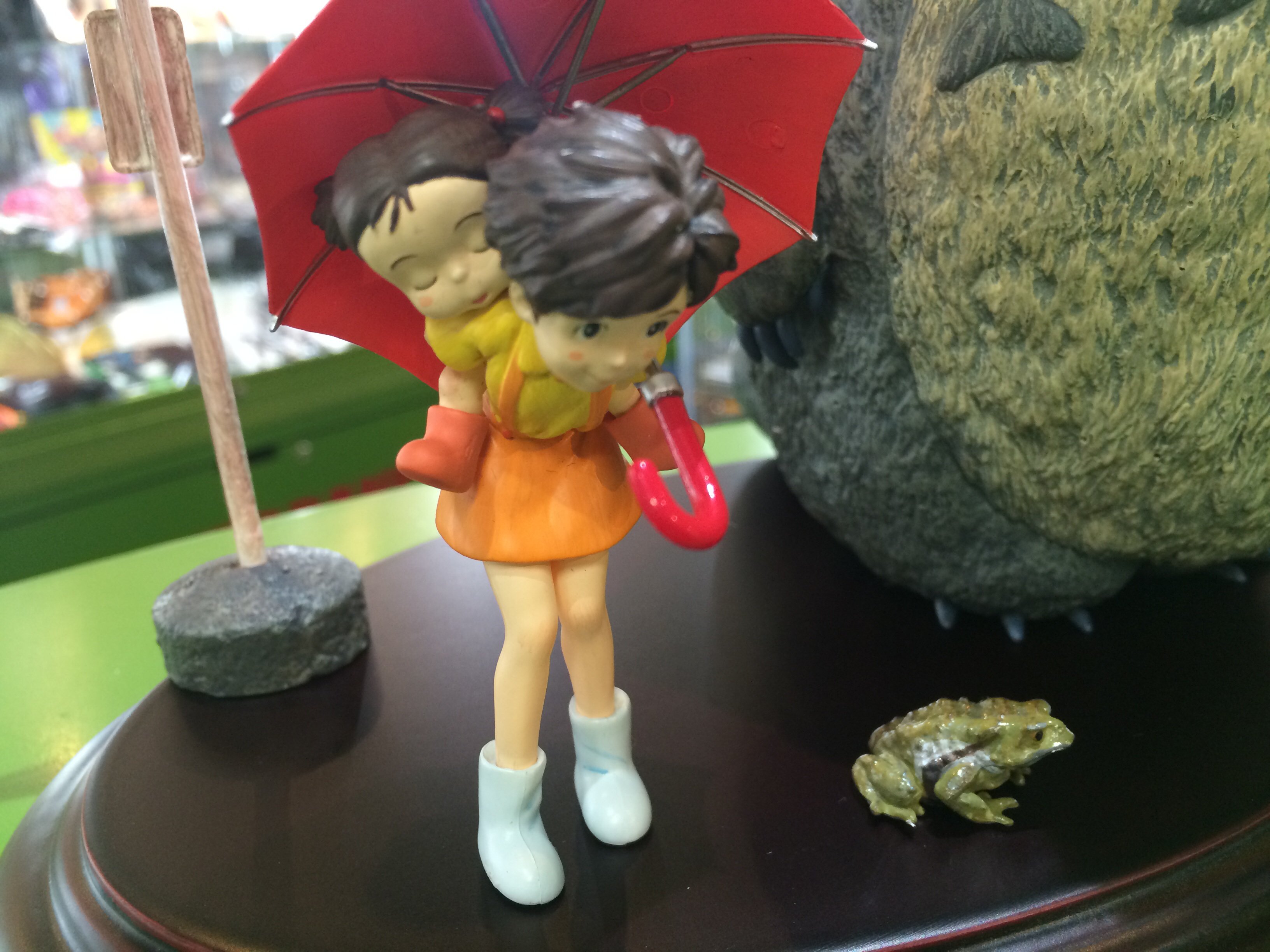 コミニカ となりのトトロ バス停トトロ サツキ メイ