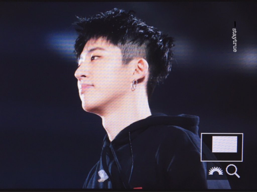 fxxnxxx's tweet photo. ทั้งหล่อทั้งน่ารักเลย ลูกชายหม่ามิ๊ 🤗 https://t.co/ijsE9y4A7N