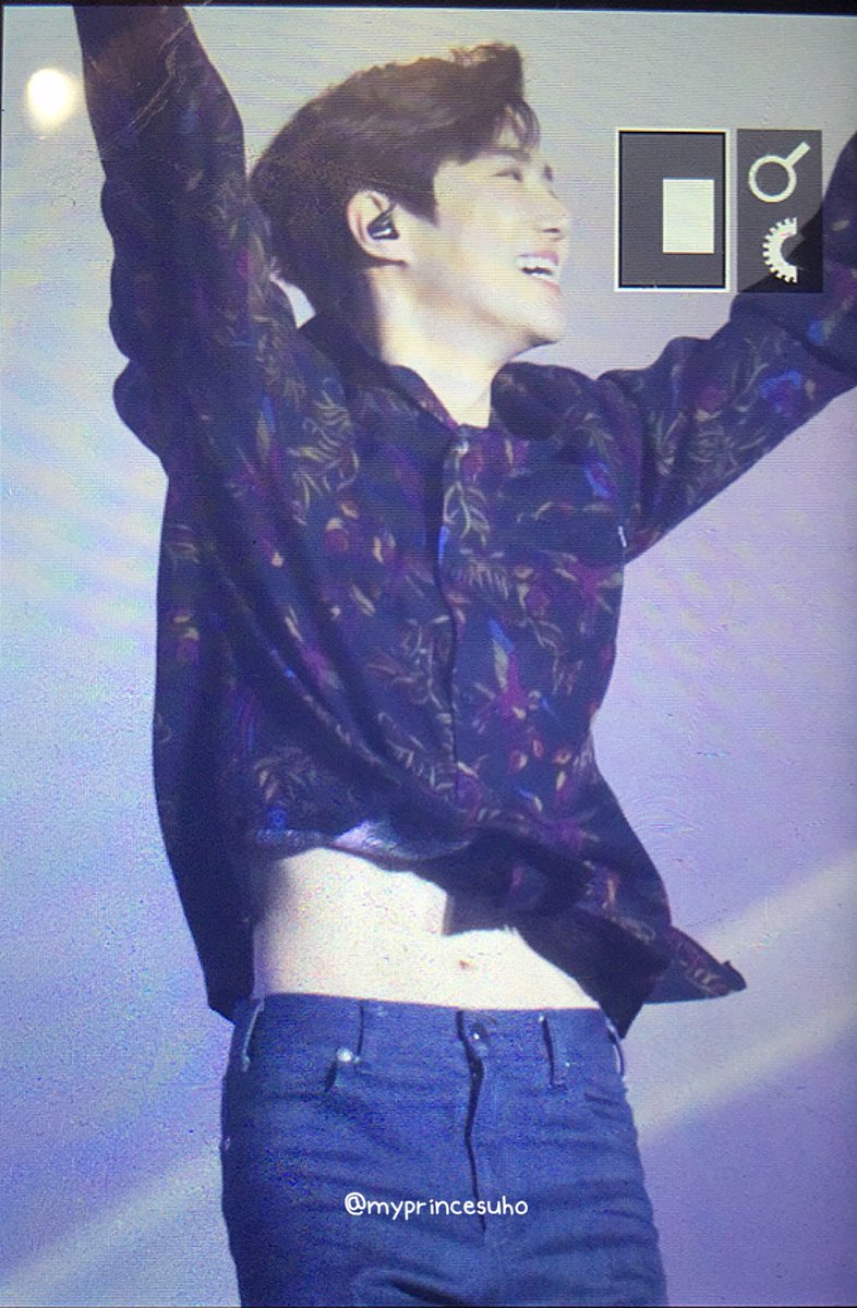 MyPrinceSUHO's tweet photo. 170211 엑소디움 홍콩 #수호 #suho https://t.co/cPbaHAUfM3