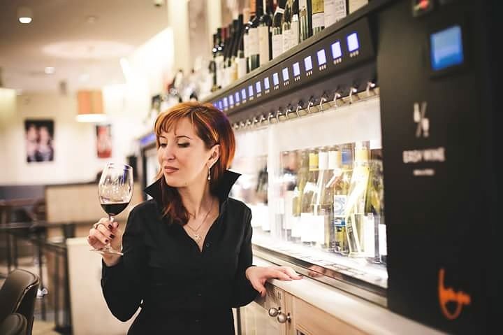 easywine_lv's tweet photo. #ValentinesDay #wine #winedispanser https://t.co/kv4GGPVWsy