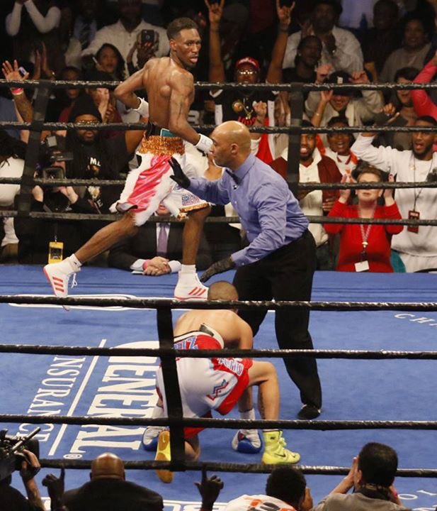 RobertEaster_Jr's tweet photo. #ManDown who's next!?😈💪🏾🐰T🅱️T https://t.co/C4pE4uk5dh