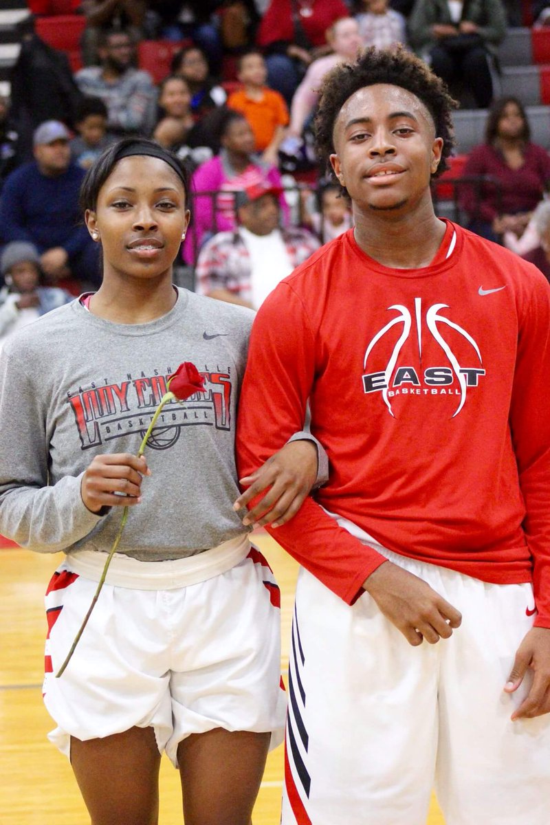 scwallace615's tweet image. @_LilMissKee #2000Points #MissBasketballFinalist #AllTimeLeadingScorer @EastNashvilleBB